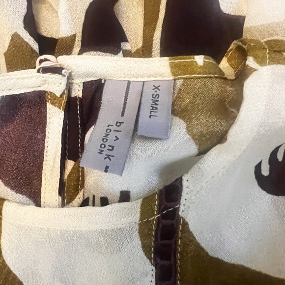 XS Blank London Floral Blouse - Picture 6 of 8